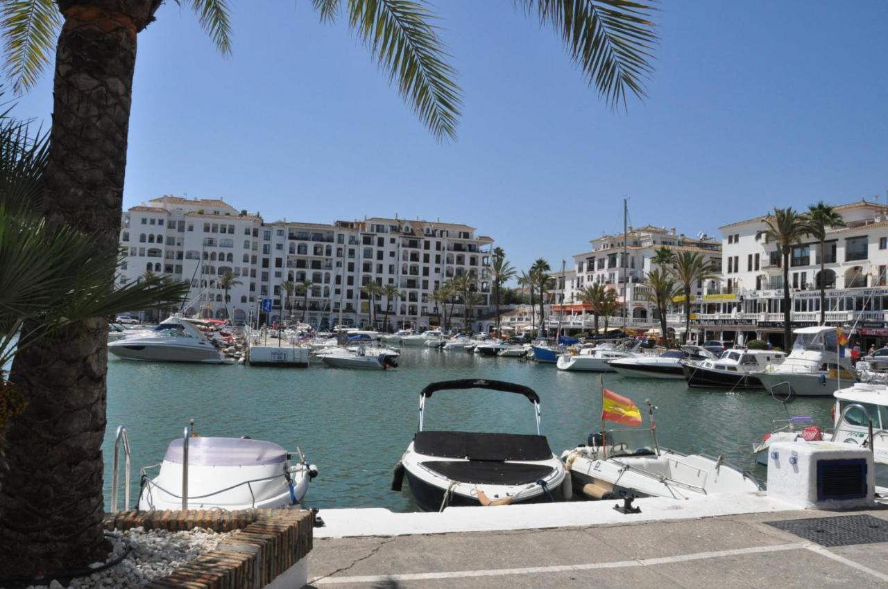 Apartamento En Marina Puerto De La Duquesa Castillo de Sabinillas ภายนอก รูปภาพ