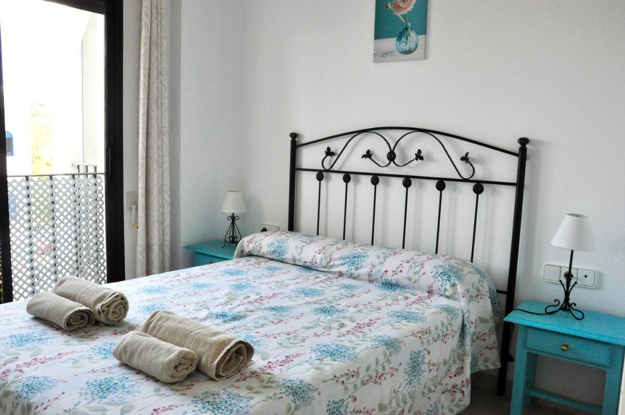 Apartamento En Marina Puerto De La Duquesa Castillo de Sabinillas ภายนอก รูปภาพ
