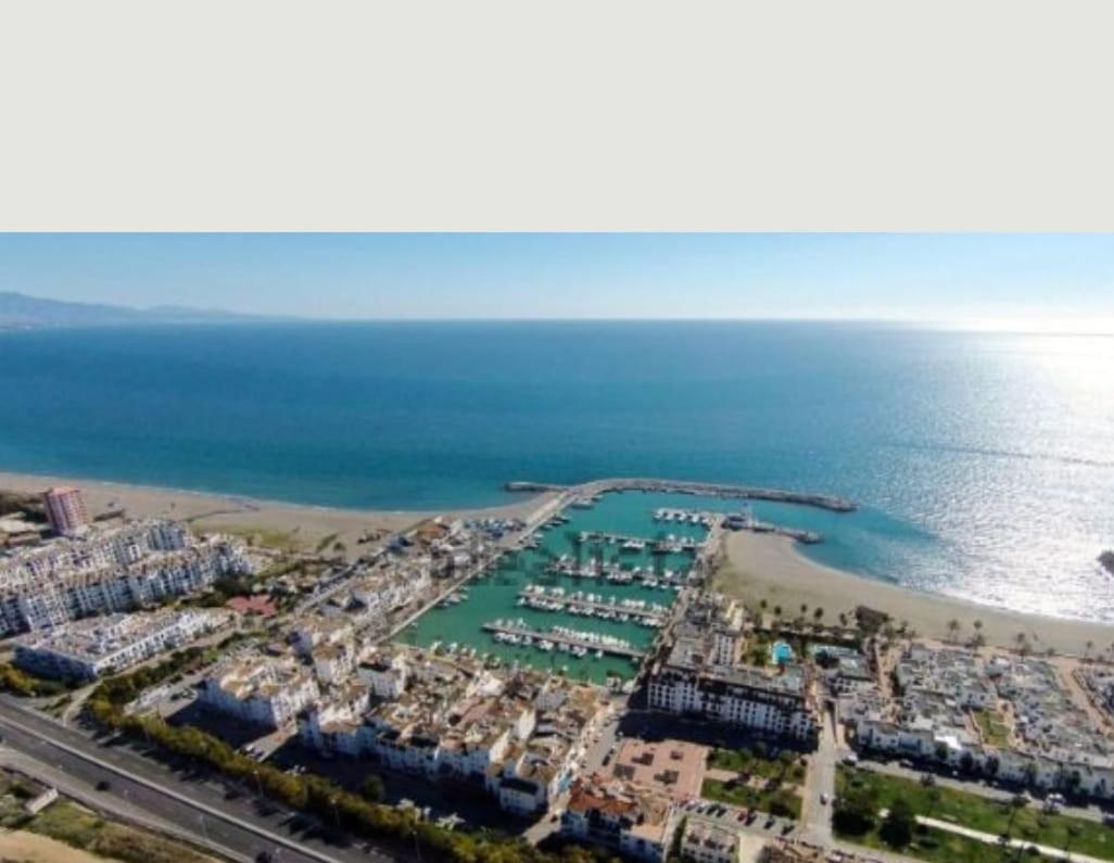 Apartamento En Marina Puerto De La Duquesa Castillo de Sabinillas ภายนอก รูปภาพ